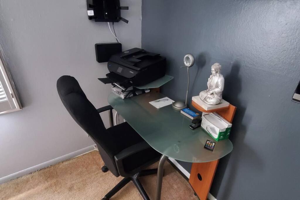 Fully Furnished, Beautiful, Spacious Two Bedroom Condo Lauderhill Exterior photo